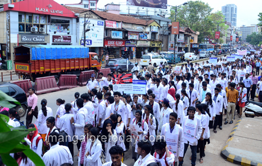 Doctors protest  1